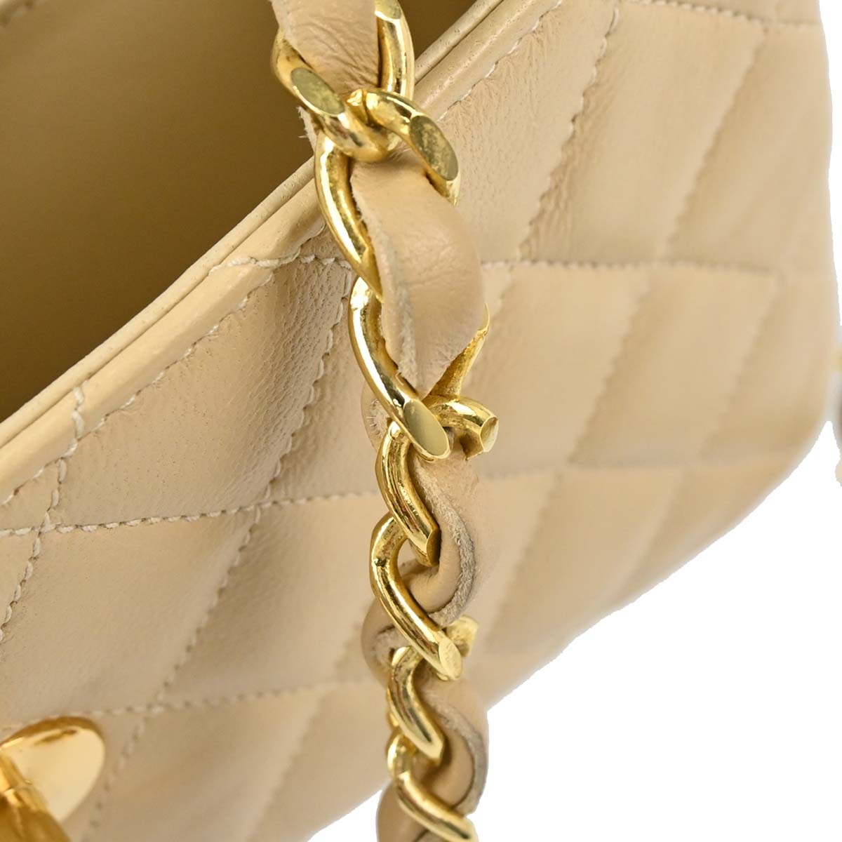 Chanel 1989-1991 Beige Lambskin Straight Flap Shoulder Bag