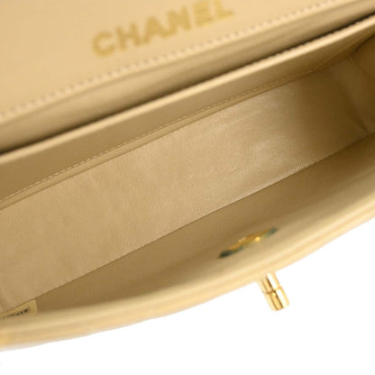 Chanel 1989-1991 Beige Lambskin Straight Flap Shoulder Bag