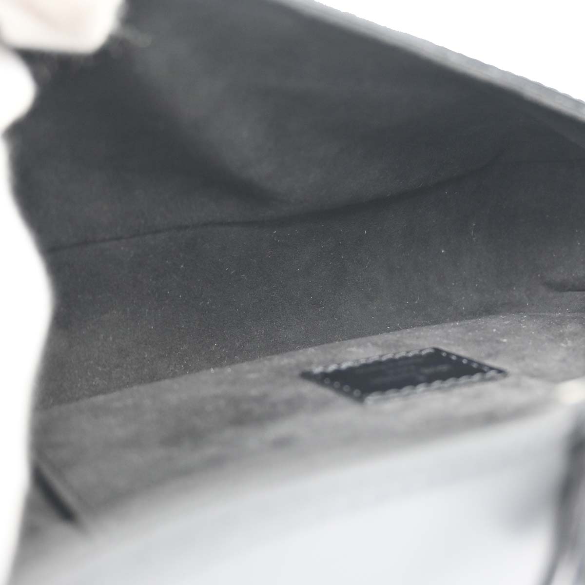 Louis Vuitton Black Epi Pochette Montaigne Handbag M59292