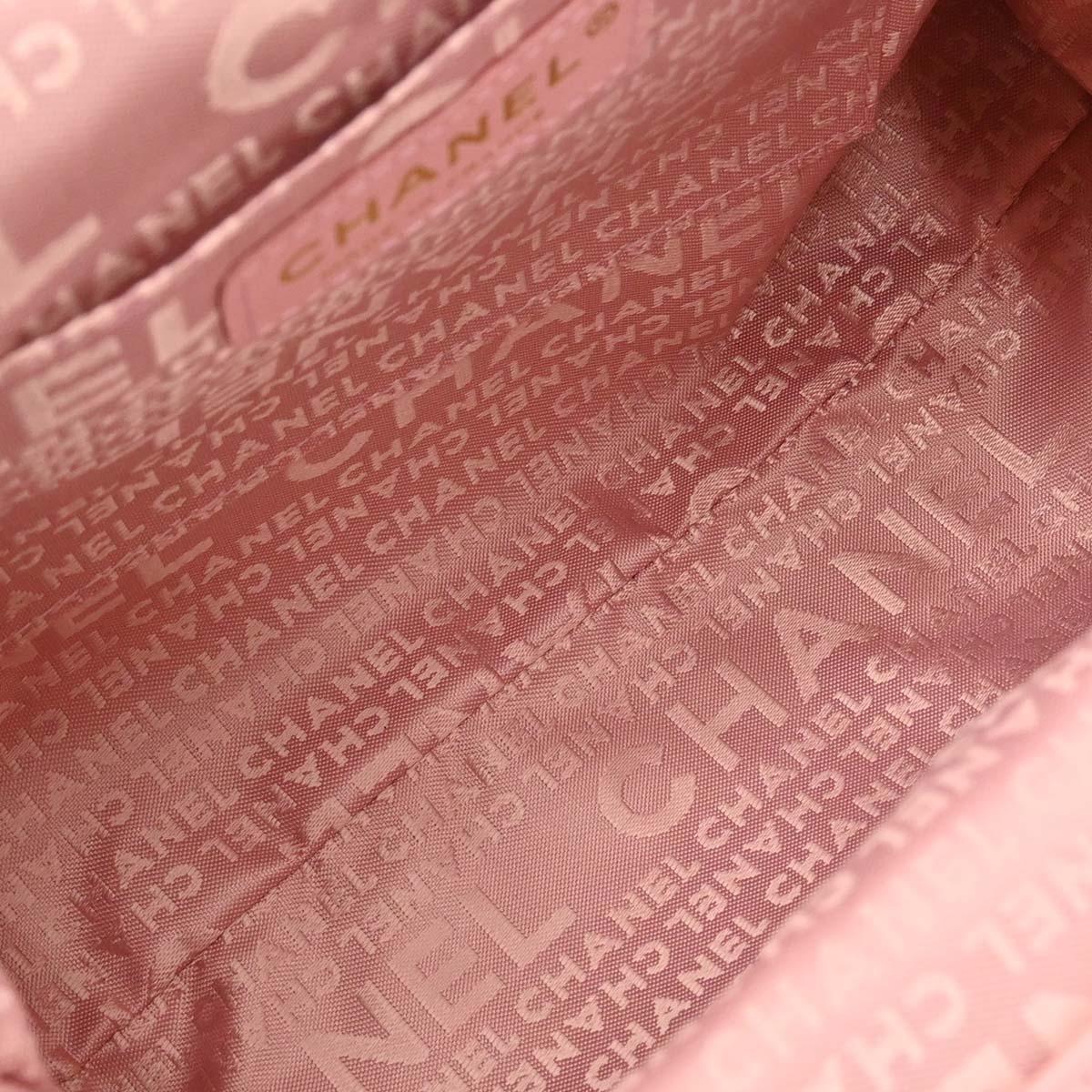 Chanel 2003-2004 Pink Lambskin Camellia Handbag – AMORE Vintage Tokyo