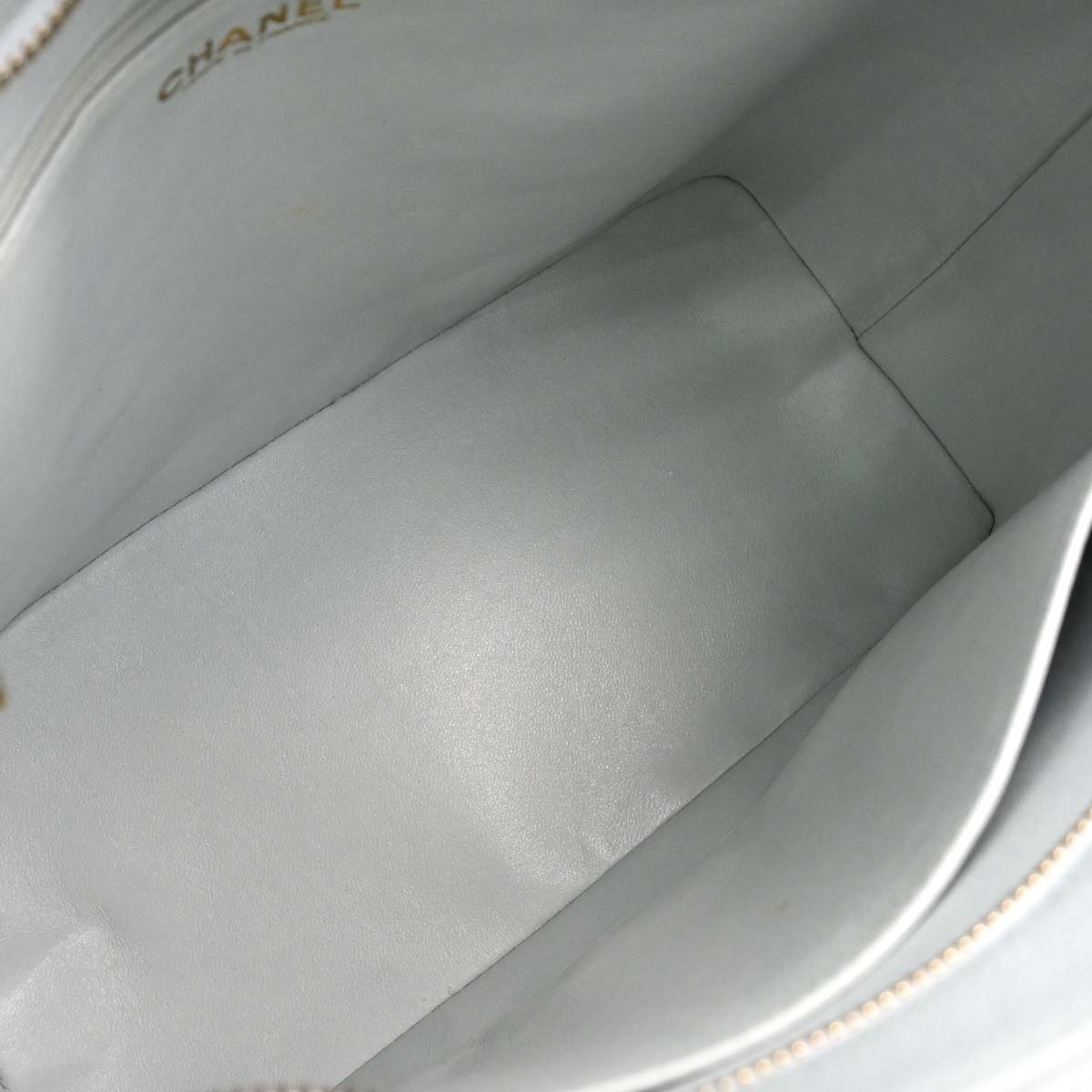 Chanel 2002-2003 Light Blue Caviar Skin Medallion Tote Handbag