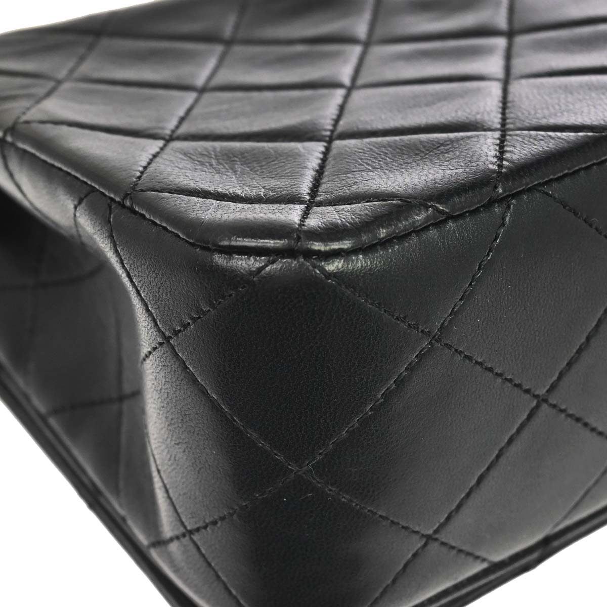 Chanel 1989-1991 Black Lambskin Turnlock Small Full Flap Shoulder Bag