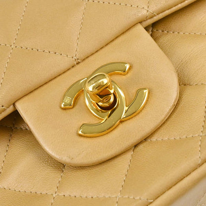 Chanel 1997-1999 Beige Lambskin Medium Classic Double Flap Shoulder Bag