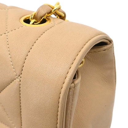 Chanel 1989-1991 Beige Lambskin Shoulder Bag