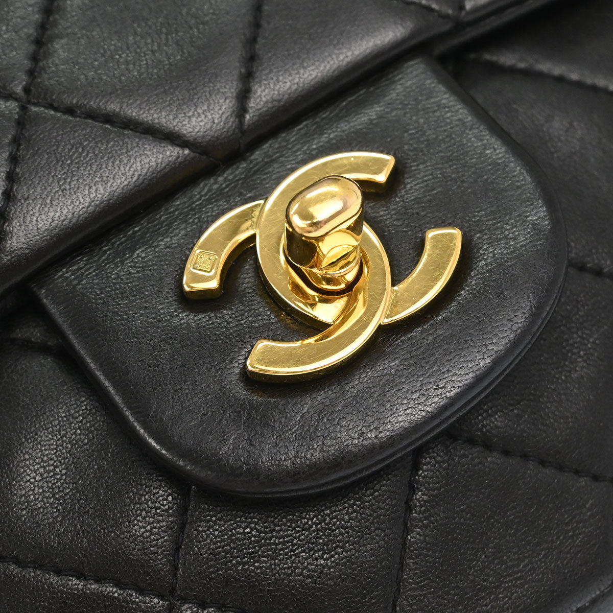 Chanel 1991-1994 Black Lambskin Medium Classic Double Flap Shoulder Bag