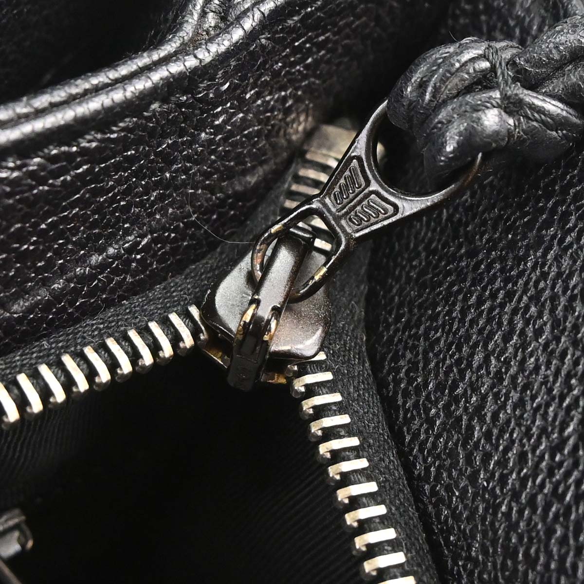 Chanel 1997-1999 Black Calfskin Faux Tortoiseshell Tote Handbag
