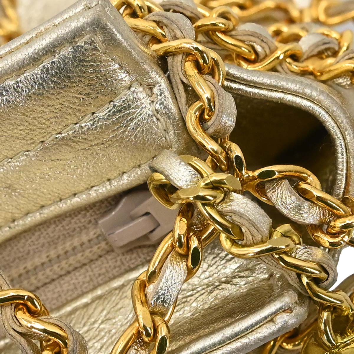 Chanel 1994-1996 Gold Lambskin Caged-chain Handbag