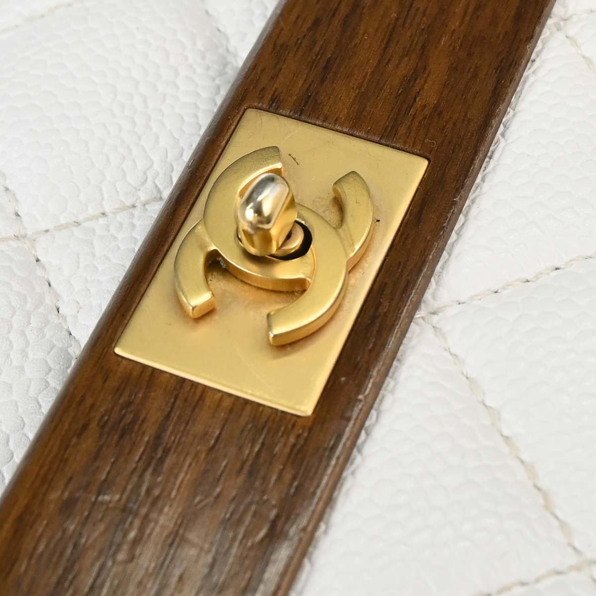 Chanel 2003-2004 White Caviar Skin Wood Straight Flap Shoulder Bag