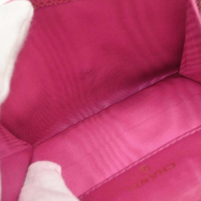 Chanel 1996-1997 Pink Caviar Skin Bifold Wallet