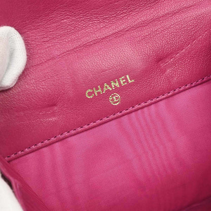 Chanel 1996-1997 Pink Caviar Skin Bifold Wallet