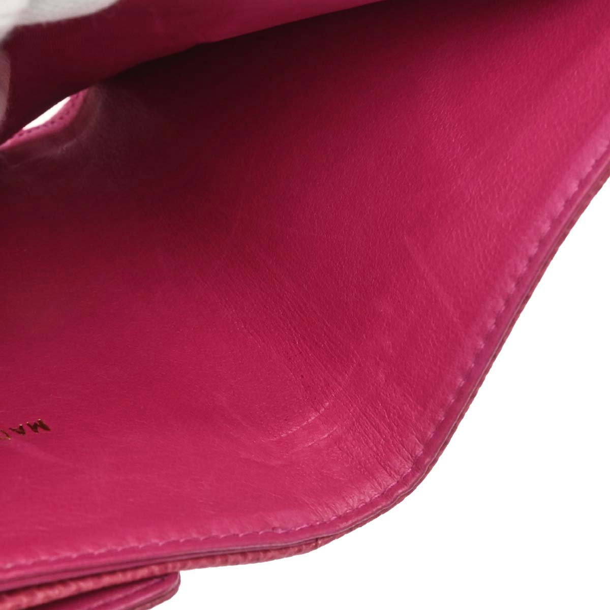 Chanel 1996-1997 Pink Caviar Skin Bifold Wallet