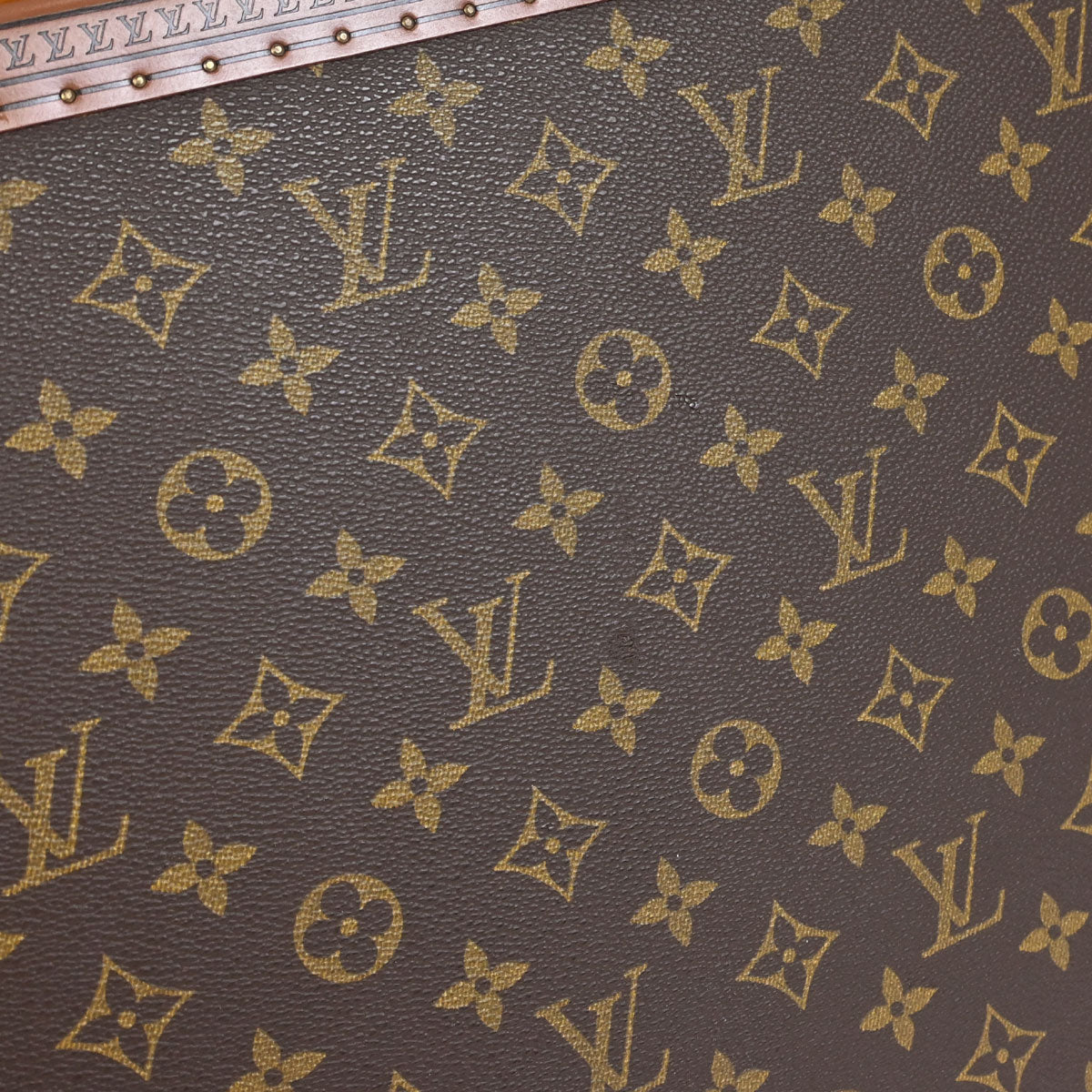 Louis Vuitton Monogram Cotteville 45 Trunk Luggage Suitcase M21423