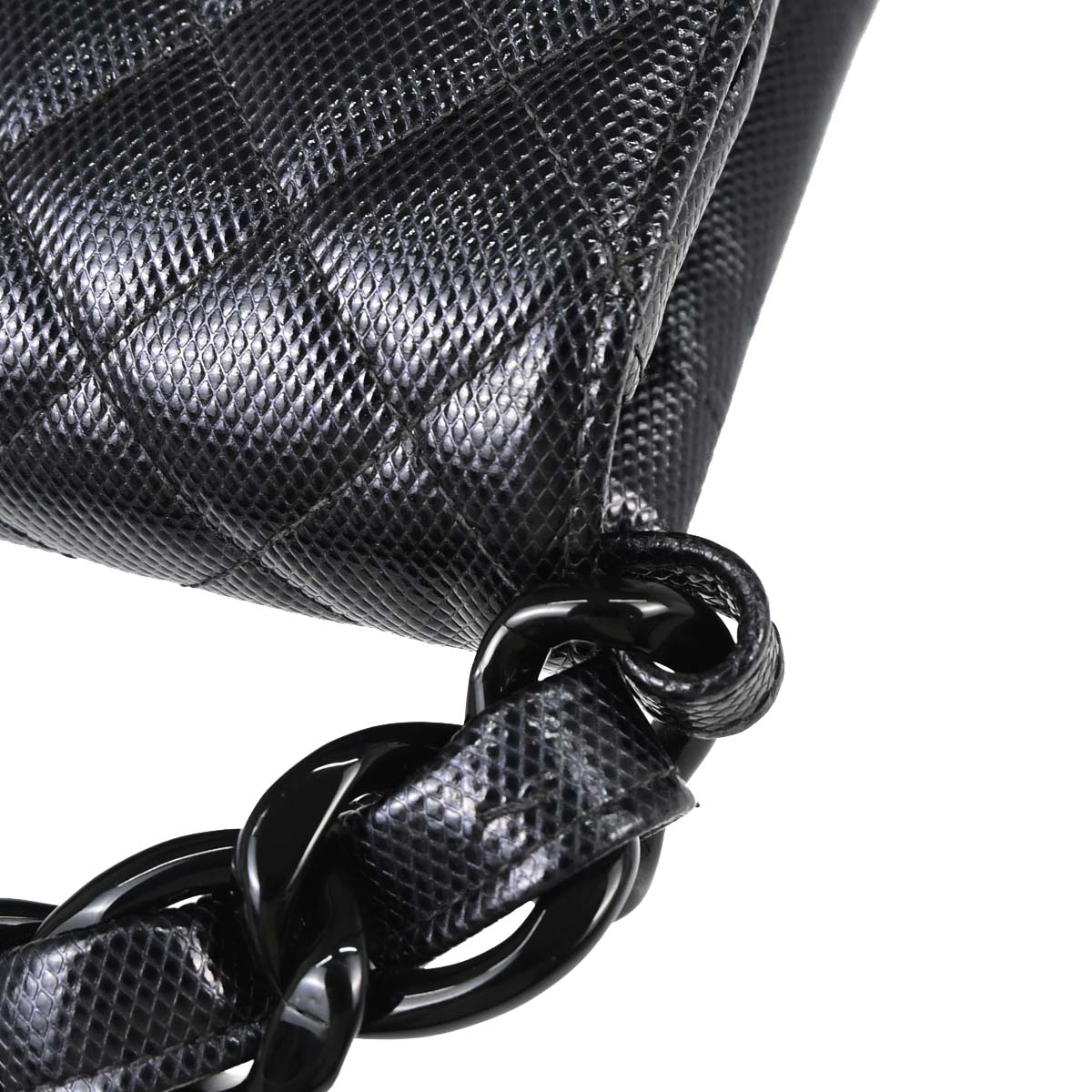 Chanel 1996-1997 Black Lizard-Embossed Calfskin Handbag