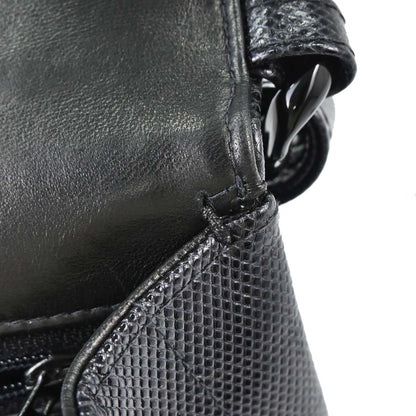 Chanel 1996-1997 Black Lizard-Embossed Calfskin Handbag