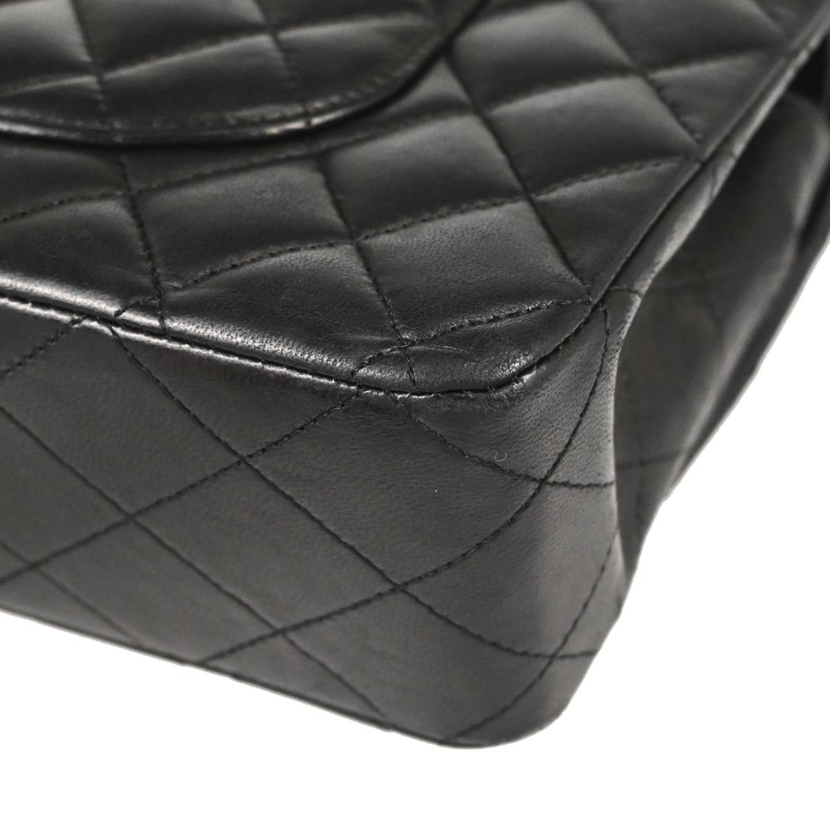 Chanel 2006-2008 Black Lambskin Medium Classic Double Flap Shoulder Bag