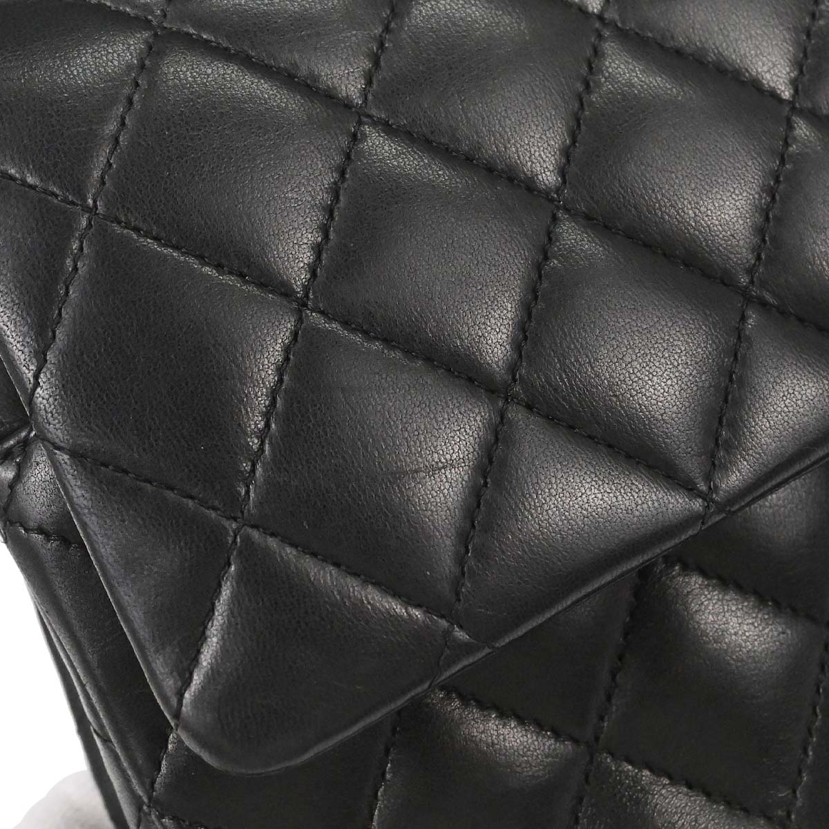 Chanel 2006-2008 Black Lambskin Medium Classic Double Flap Shoulder Bag