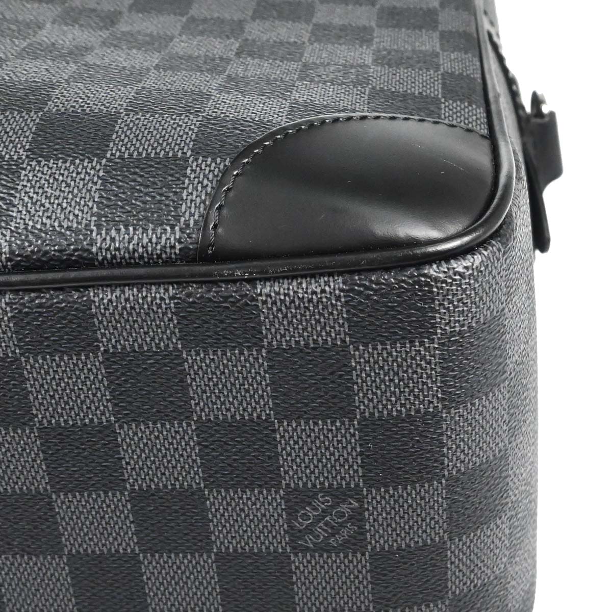 Louis Vuitton Damier Graphite Porte Documents Voyage GM N41123