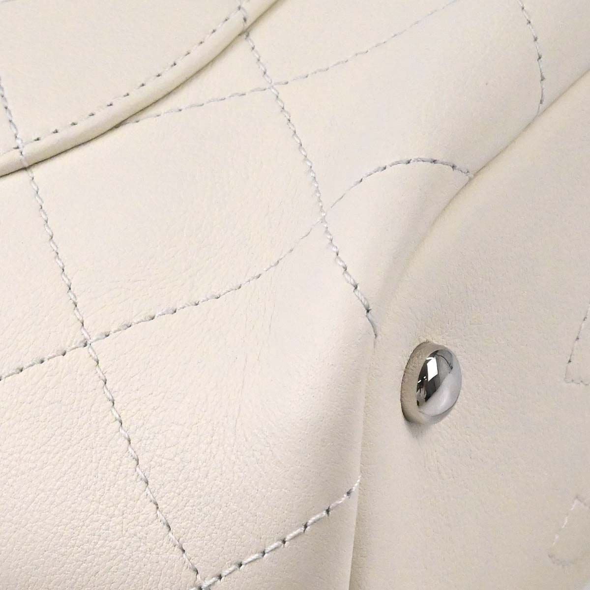 Chanel White Calfskin 2way Shoulder Bucket Handbag
