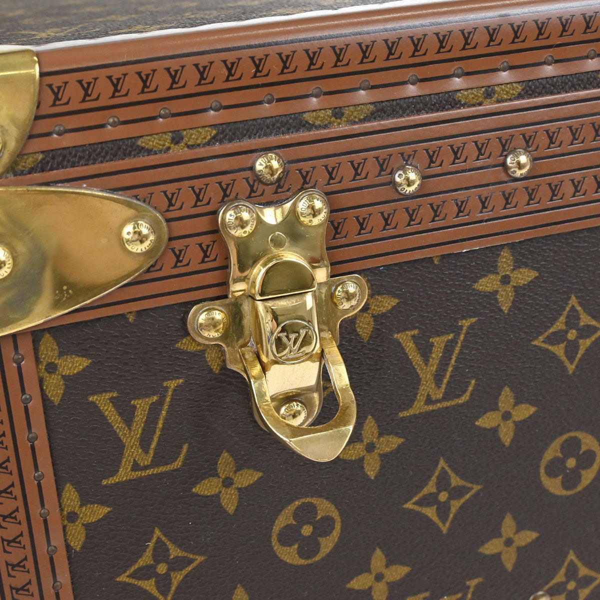 Louis Vuitton Monogram Alzer 65 Trunk Luggage Suitcase M21227