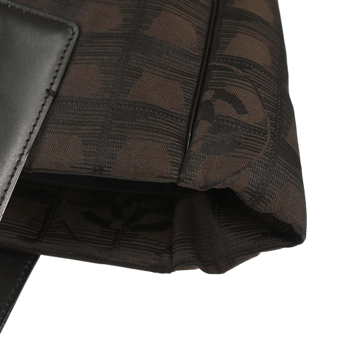 Chanel 2005-2006 Brown Jacquard Nylon Travel Line Tote Handbag