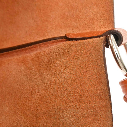 Hermes 2005 Orange Taurillon Clemence Mangeoire PM Handbag