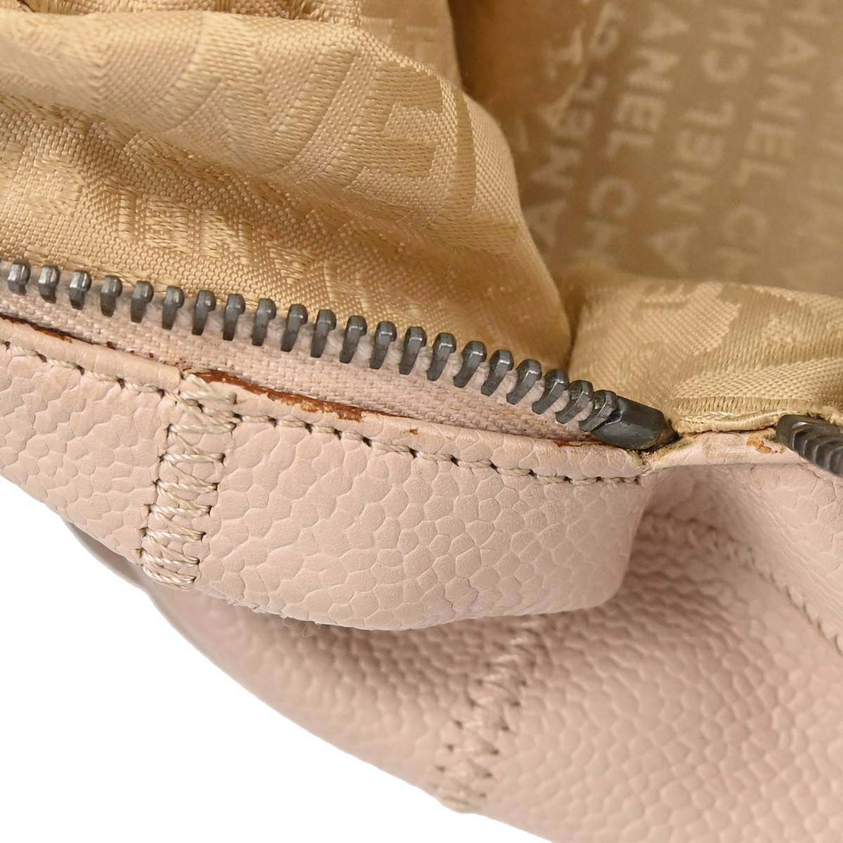 Chanel 2005-2006 Light Pink Caviar Skin Choco Bar Handbag