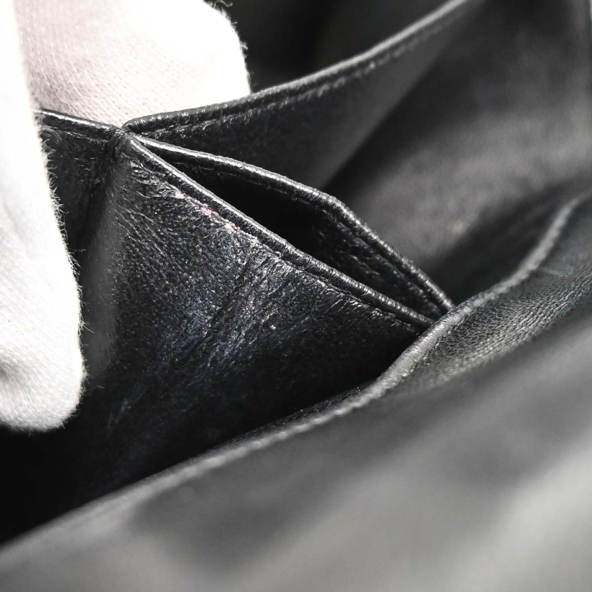 Chanel 2005-2006 Black Lambskin East West Shoulder Bag