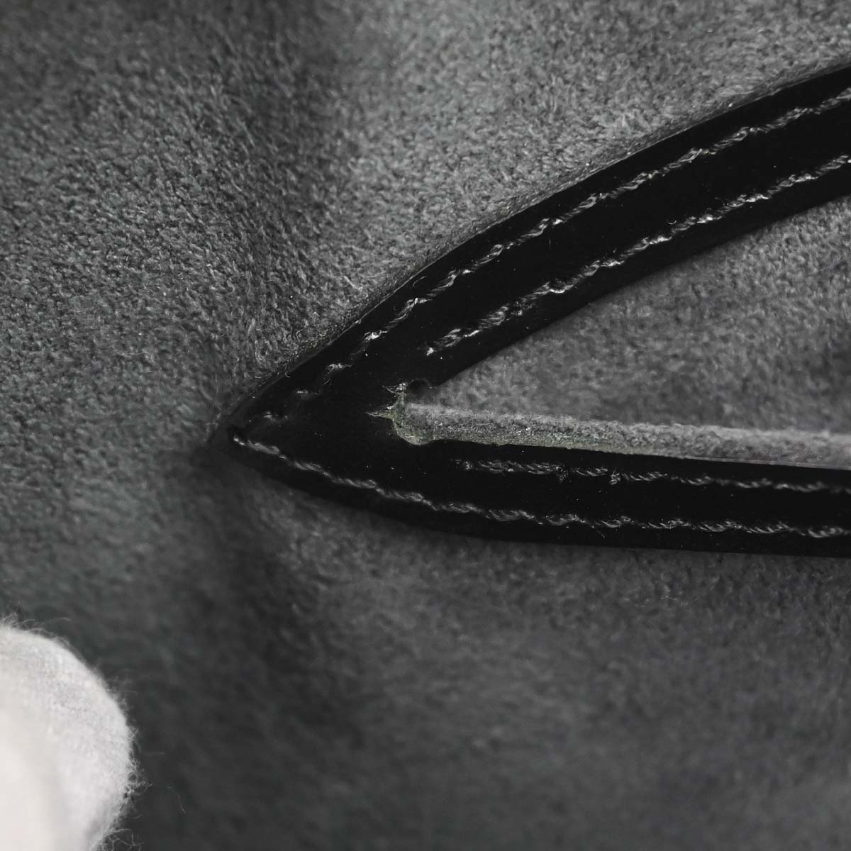 Louis Vuitton Black Epi Soufflot Handbag M52862