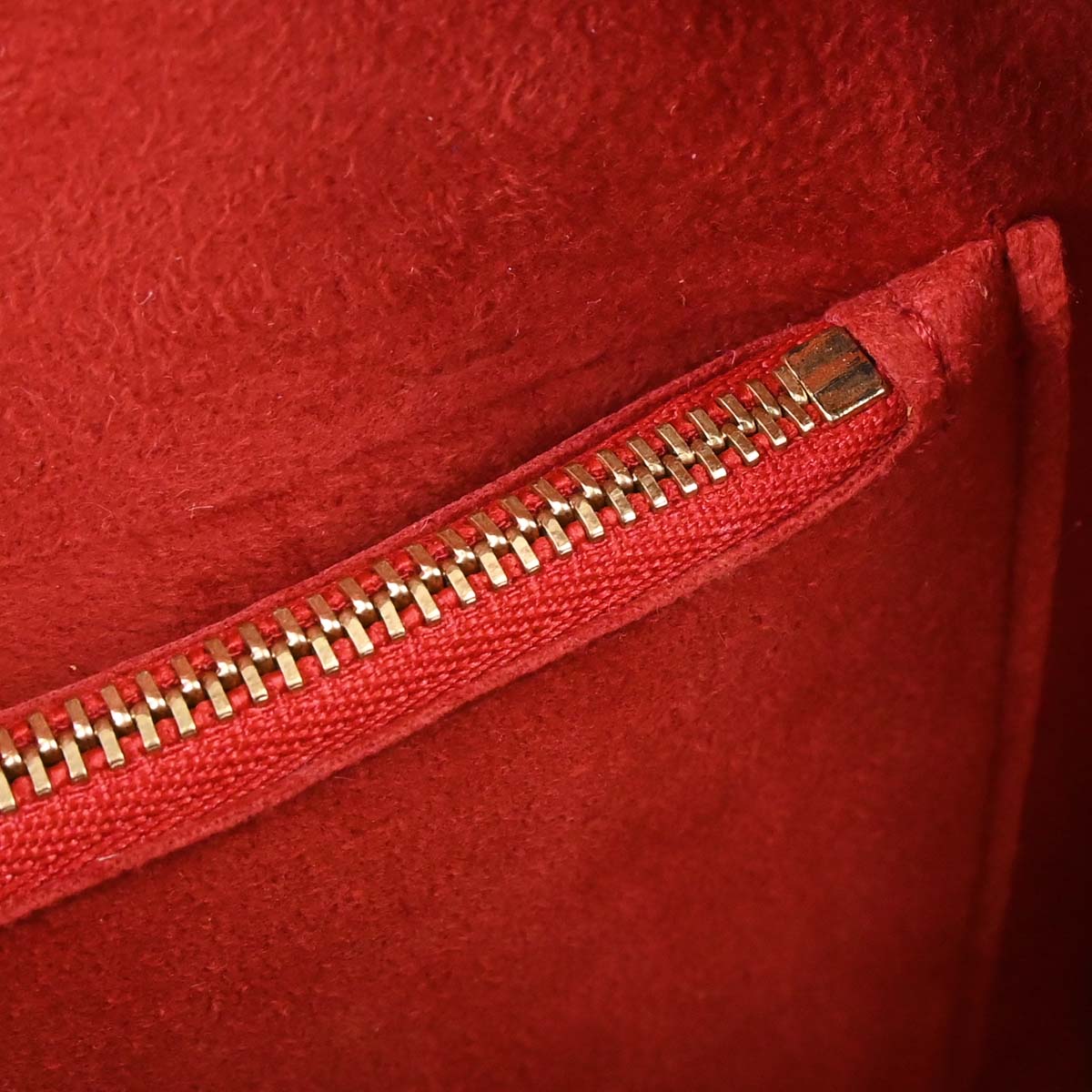 Louis Vuitton Red Epi Pont Neuf Handbag M52057