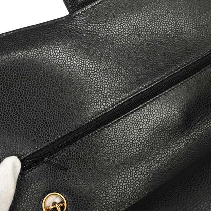 Chanel 2017-2018 Black Caviar Skin Jumbo Classic Double Flap Shoulder Bag