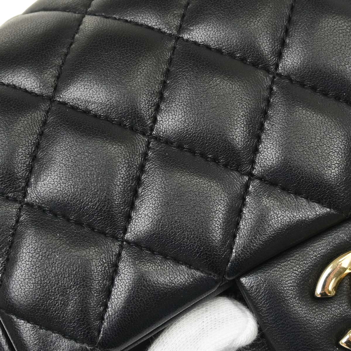Chanel 2019 Black Lambskin Mini Classic Square Flap Shoulder Bag 17