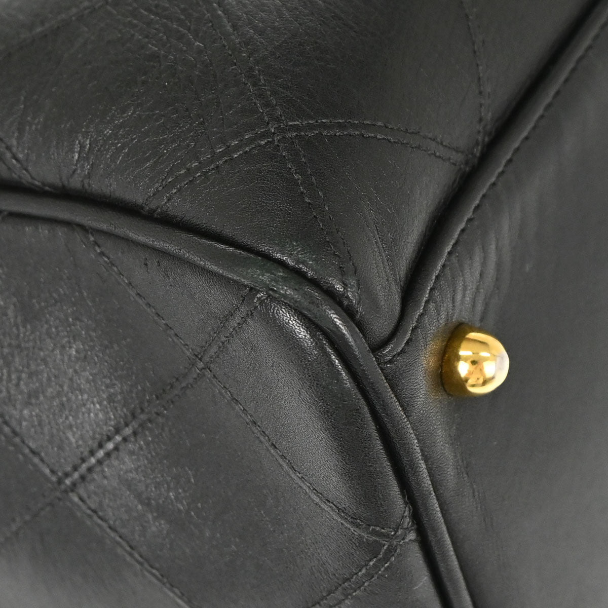 Chanel 1994-1996 Black Lambskin Bicolore 2way Shoulder Duffle Handbag