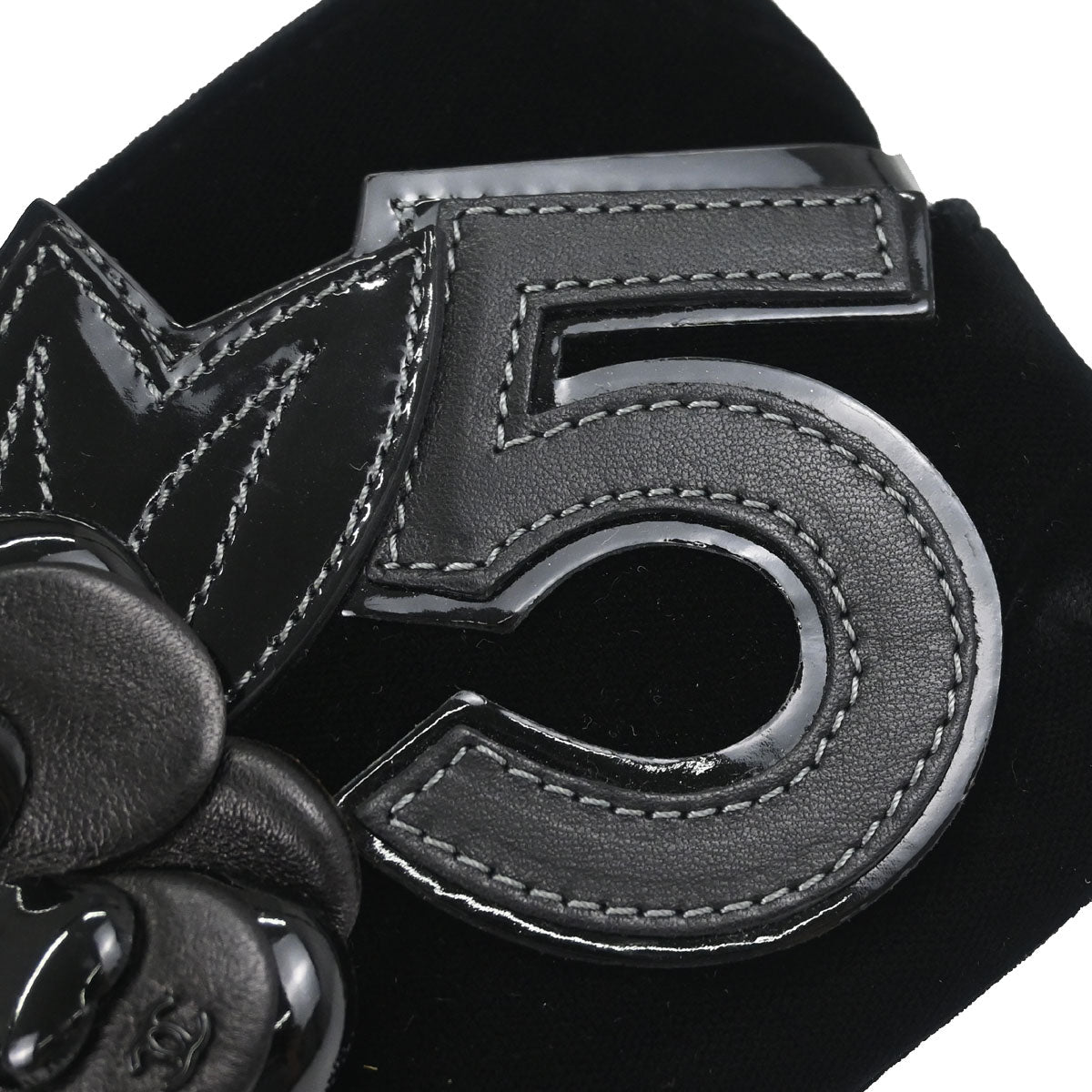 Chanel 2005-2006 Black Velvet Camellia No.5 CC Handbag