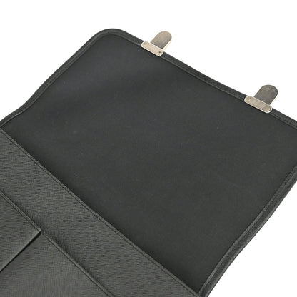 Louis Vuitton 2008 Black Taiga Alexei Messenger Shoulder Bag M32472