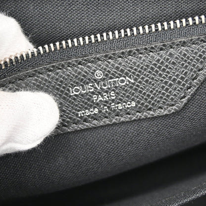 Louis Vuitton 2008 Black Taiga Alexei Messenger Shoulder Bag M32472