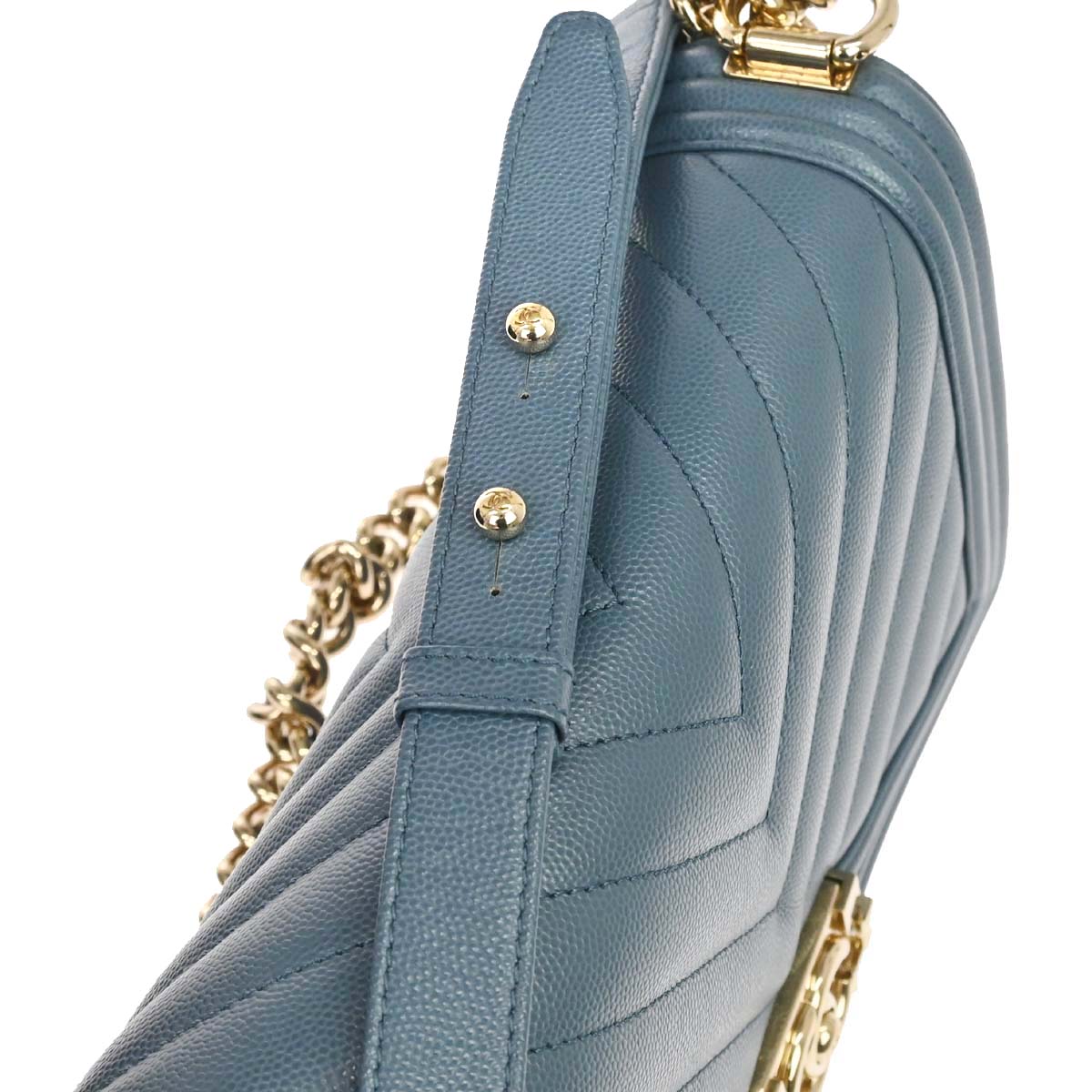 Boy Chanel 2018 Blue Caviar Skin Chevron Medium Shoulder Bag