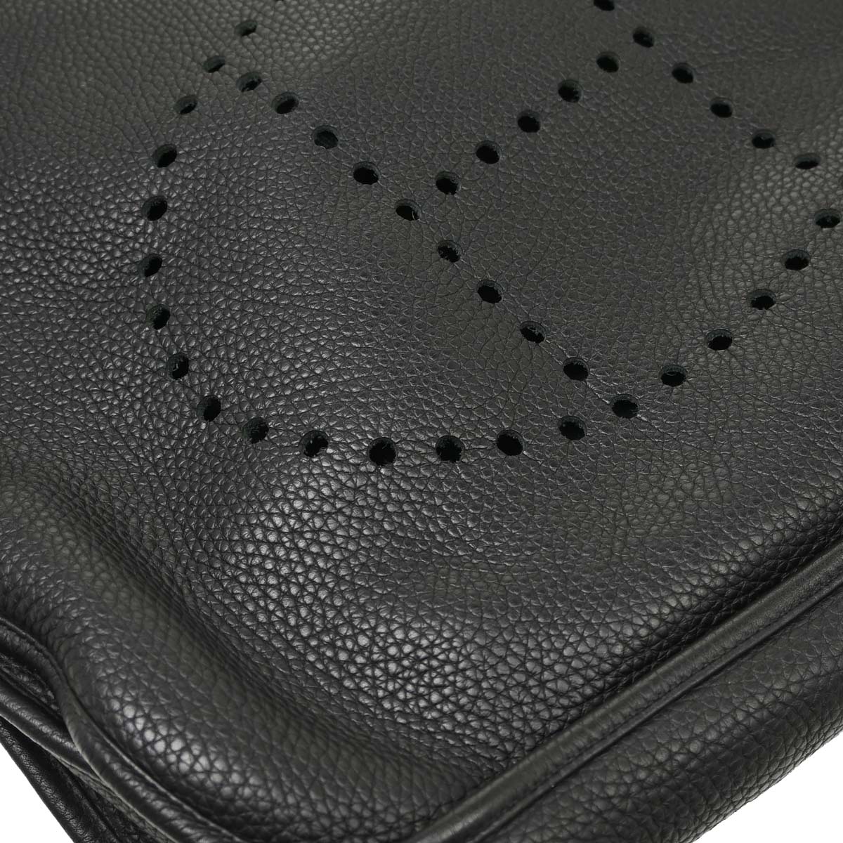 Hermes 2010 Black Taurillon Clemence Evelyne 3 41 TGM Shoulder Bag