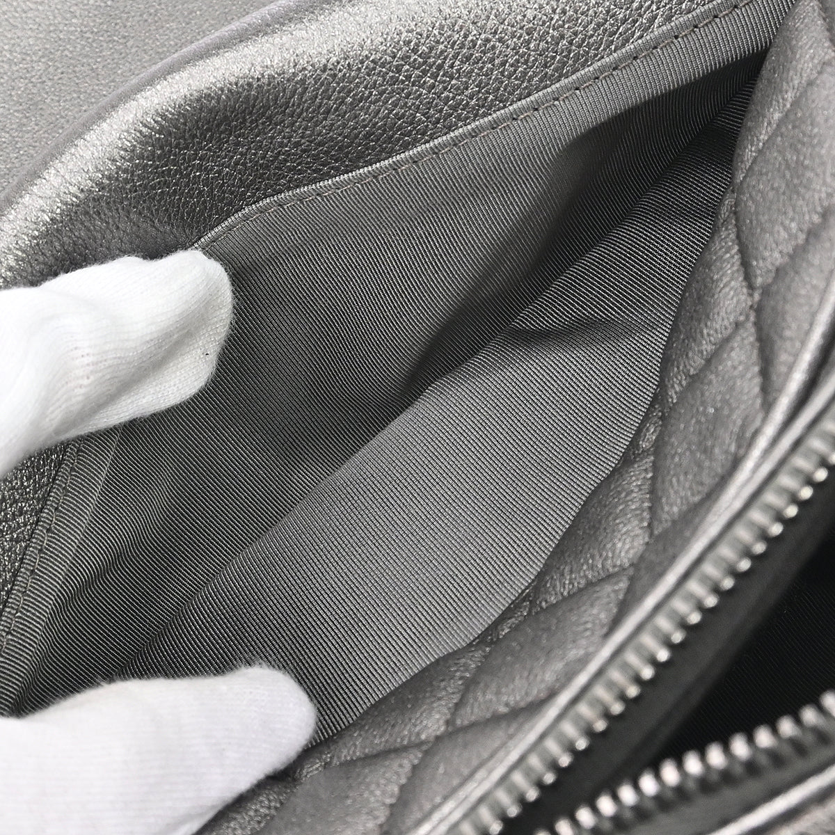 Chanel 2016-2017 Silver Lambskin Casual Rock Shoulder Bag