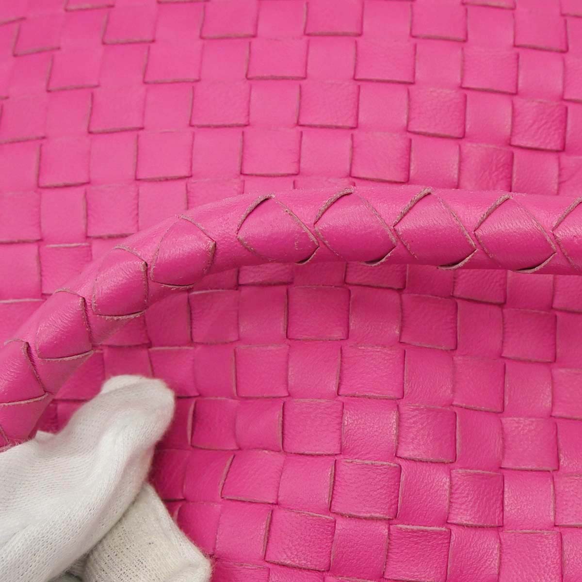 Bottega Veneta Pink Lambskin Intrecciato Handbag