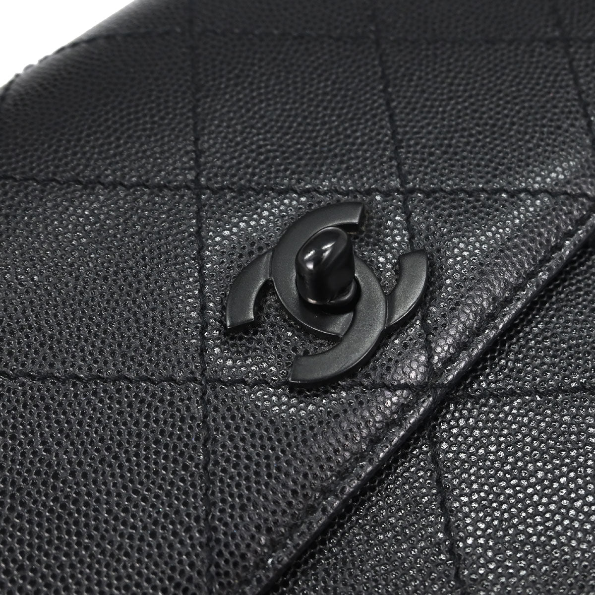 Chanel 1997-1999 Black Caviar Skin Shoulder Bag
