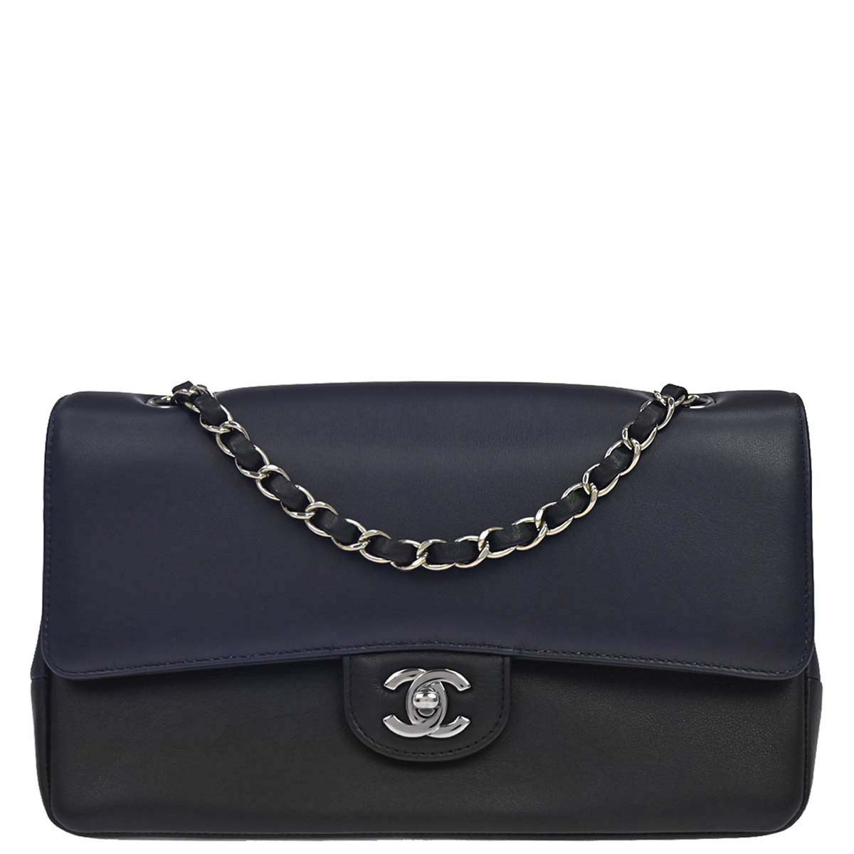 CHANEL Classic Double Flap｜luxury brand items｜AMORE Vintage Tokyo