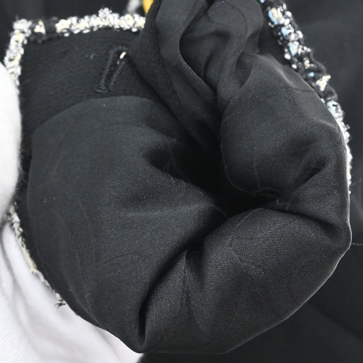 Chanel 2005 Single Breasted Emblem Jacket Black #36