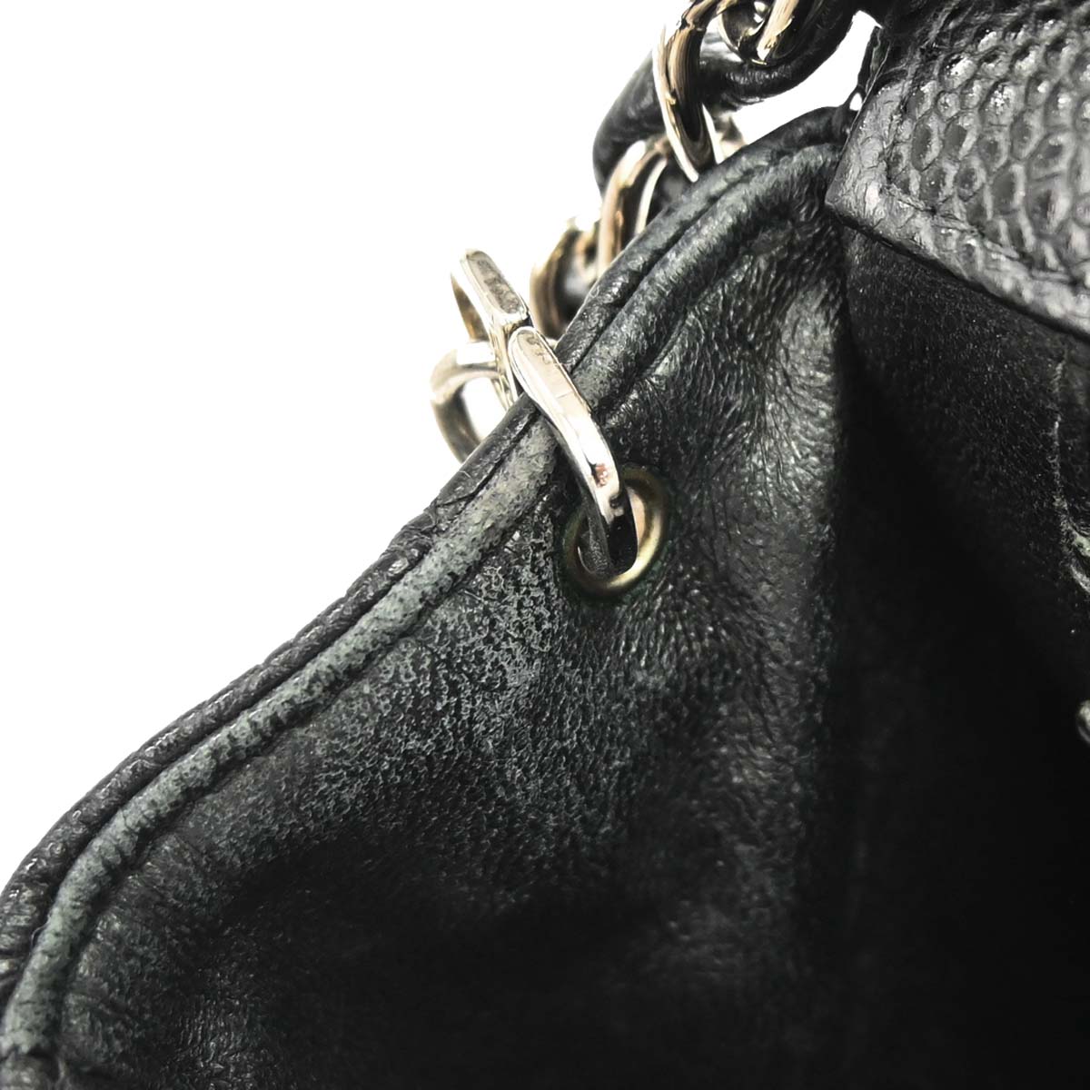 Chanel 2000-2002 Black Caviar Skin Mini Classic Square Flap Shoulder Bag 17