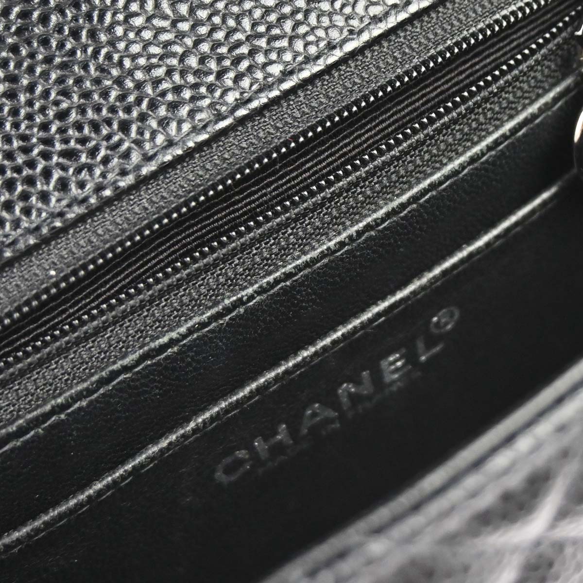 Chanel 2000-2002 Black Caviar Skin Mini Classic Square Flap Shoulder Bag 17