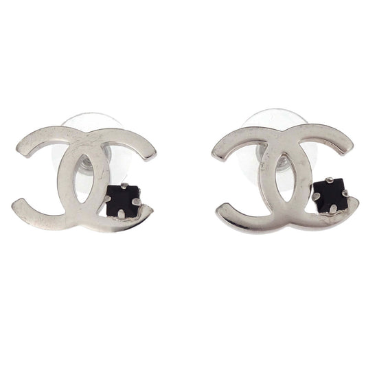 Chanel CC Pierced Earrings Silver Rhinestone 05P