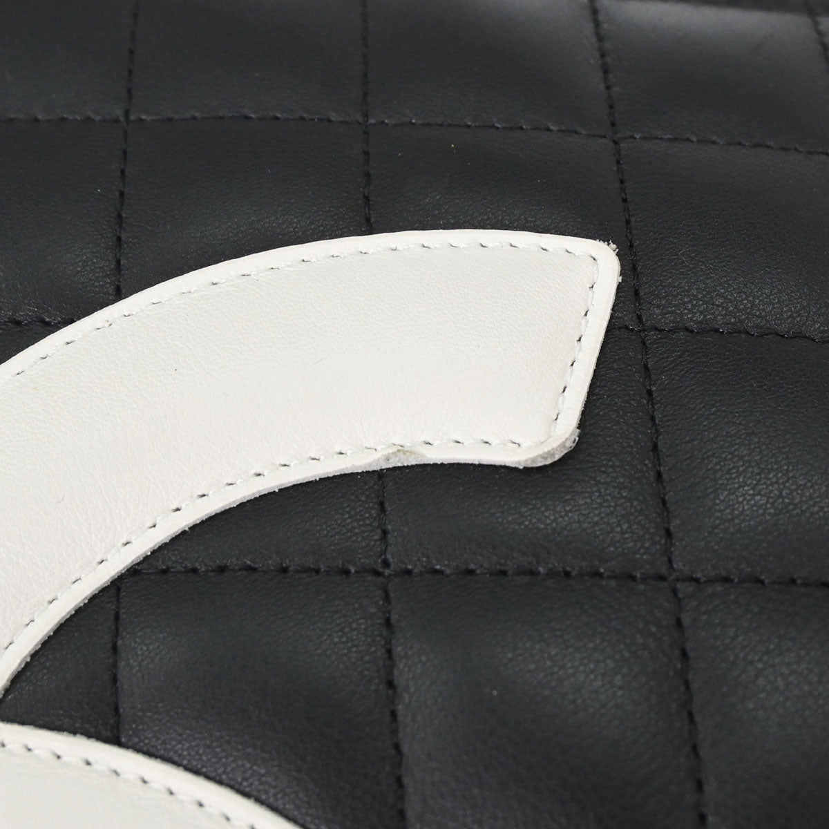 Chanel 2005-2006 Black Calfskin Cambon Ligne Tote Handbag