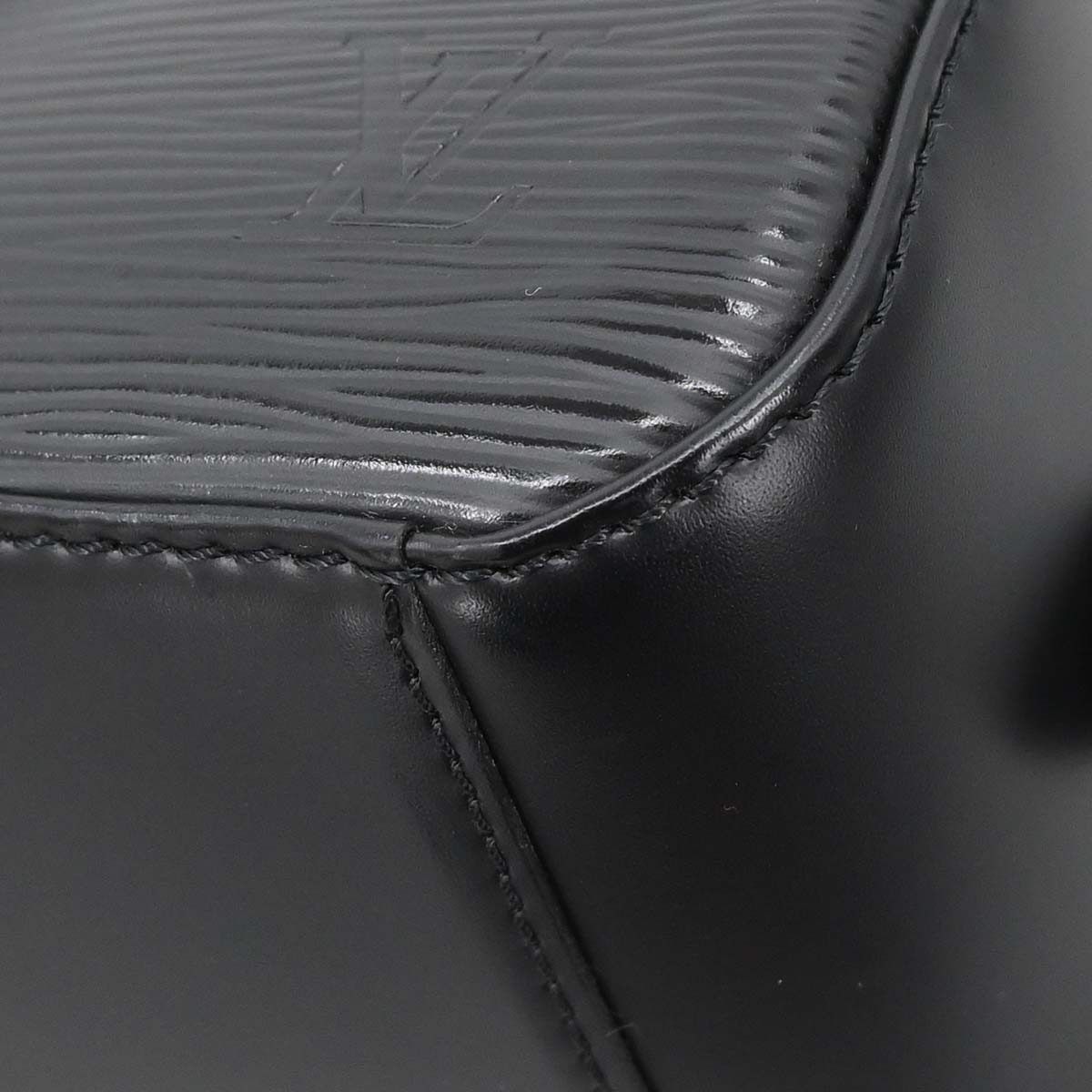 Louis Vuitton Black Epi Jasmin Handbag M52782