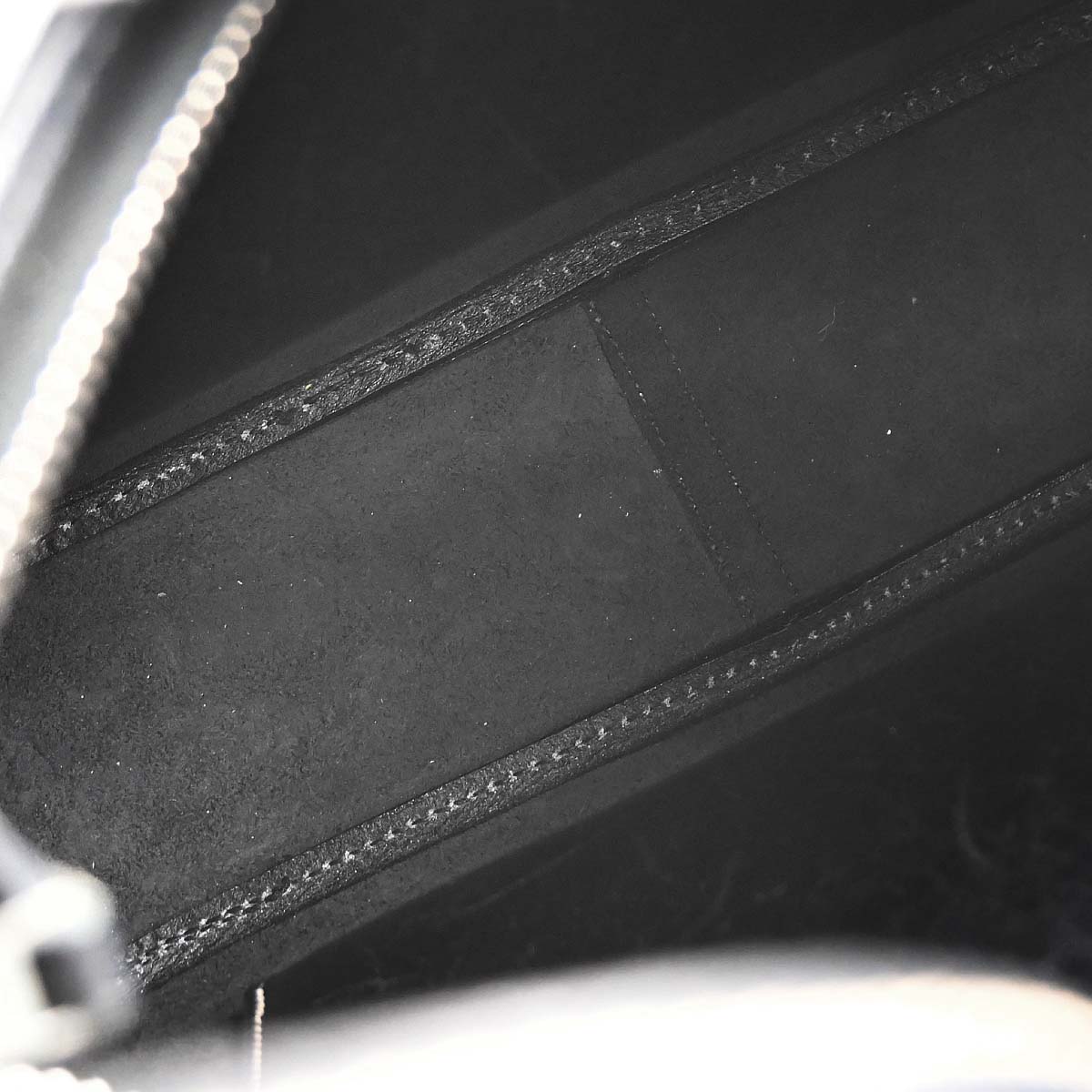 Hermes Black Lisse Trim 31 Shoulder Bag