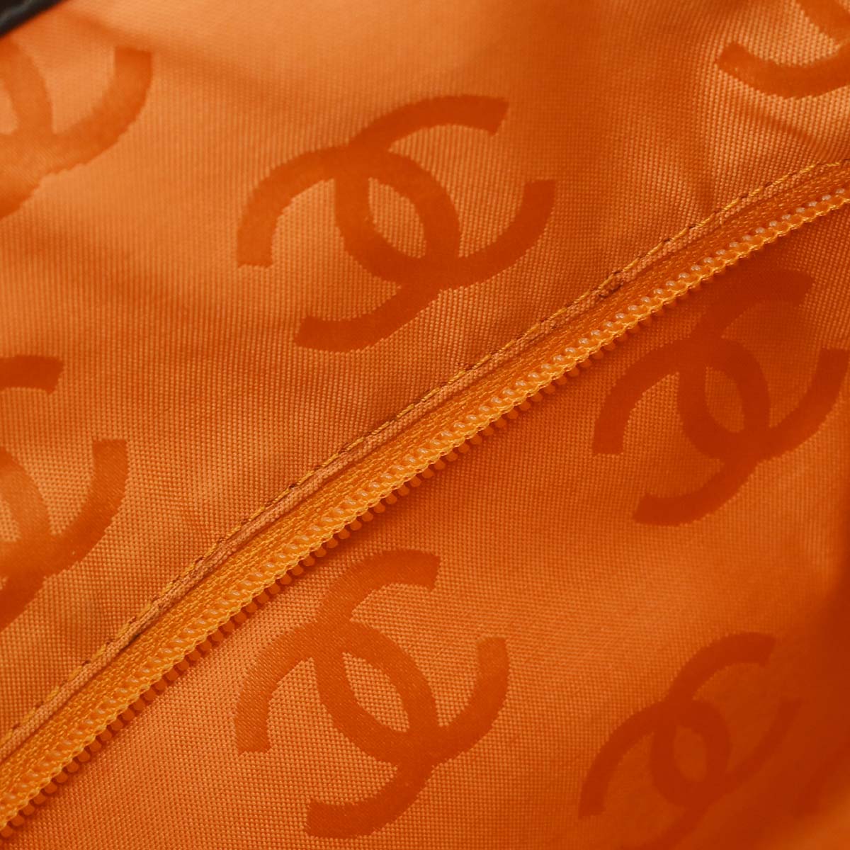 Chanel 2005-2006 Brown Calfskin Cambon Ligne Tote Handbag