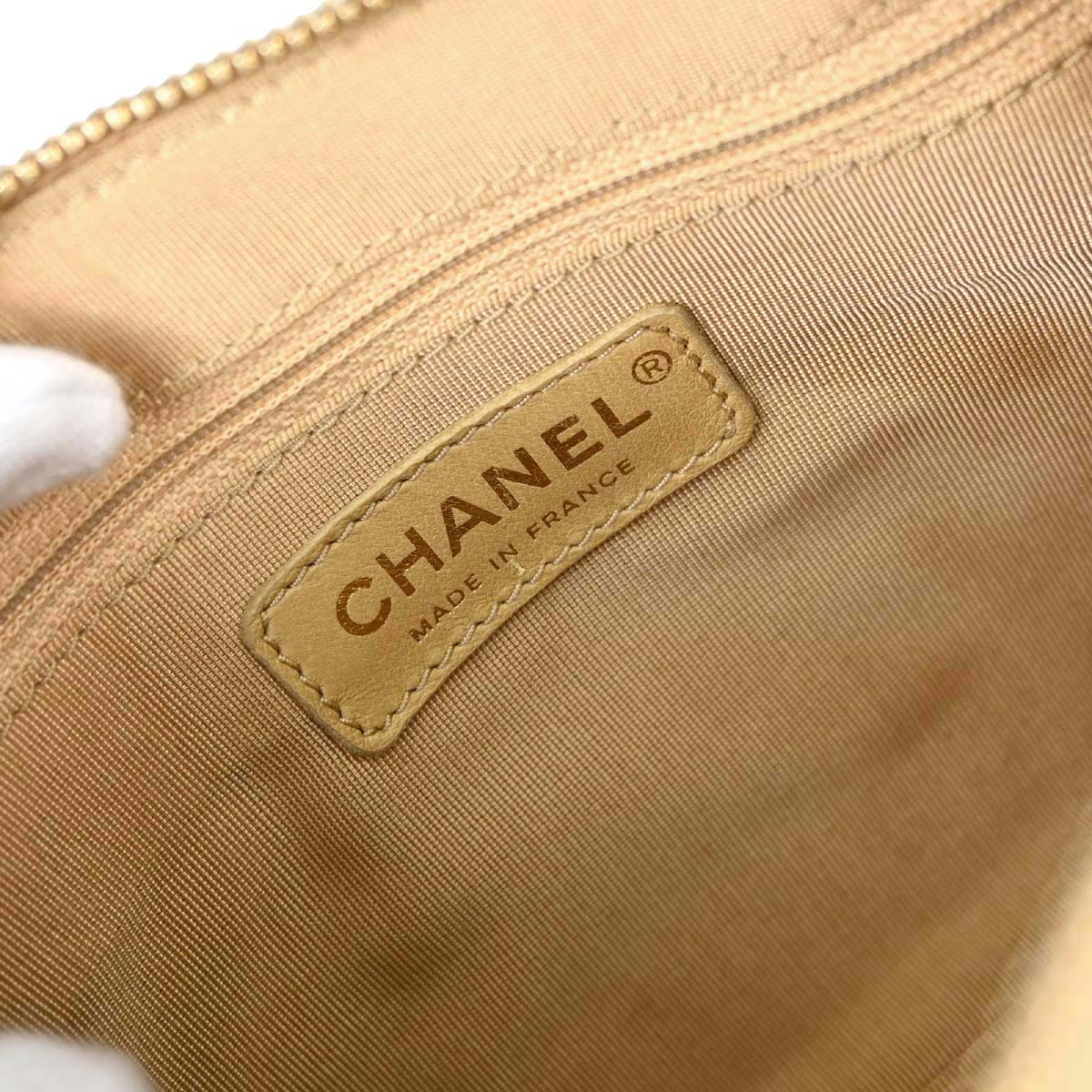 Chanel 2003-2004 Beige Caviar Skin Handbag
